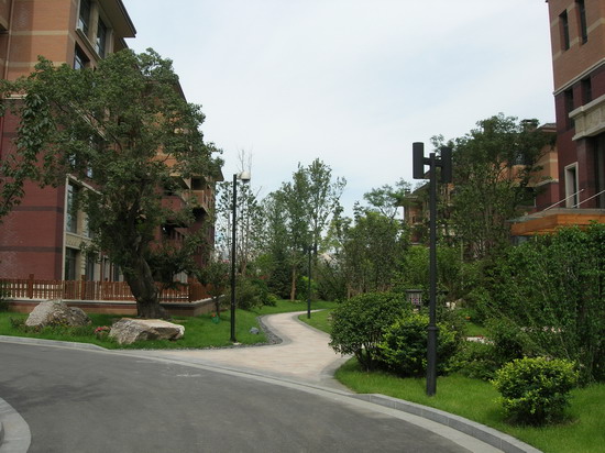 2008社會精品工程之萬城華府1?、2?地園林景觀工程