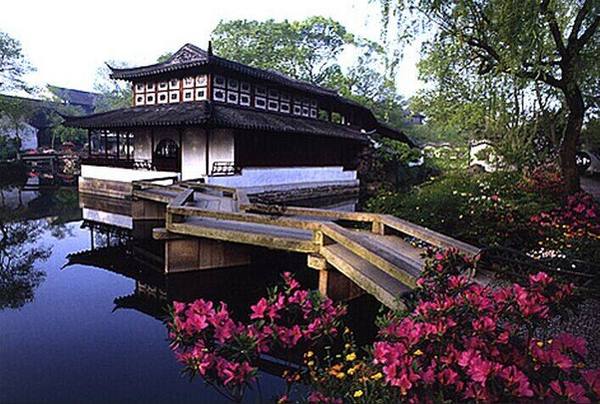 中國(guó)南方古典園林的典型代表：蘇州園林