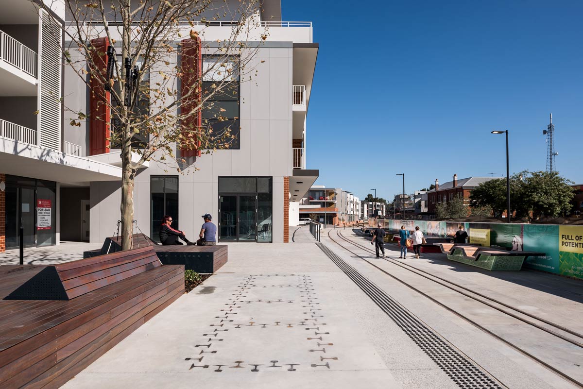 對(duì)工業(yè)遺址的創(chuàng)造性使用——米德蘭鐵道廣場(chǎng)