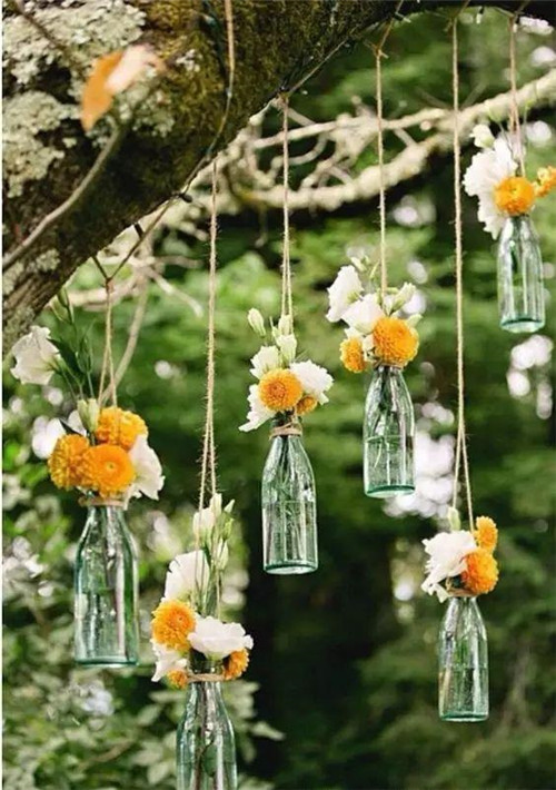 這樣插花，即使花謝了屋子依然會(huì)很美