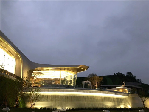 龍湖?春江天境 吉盛園林手繪江山畫卷