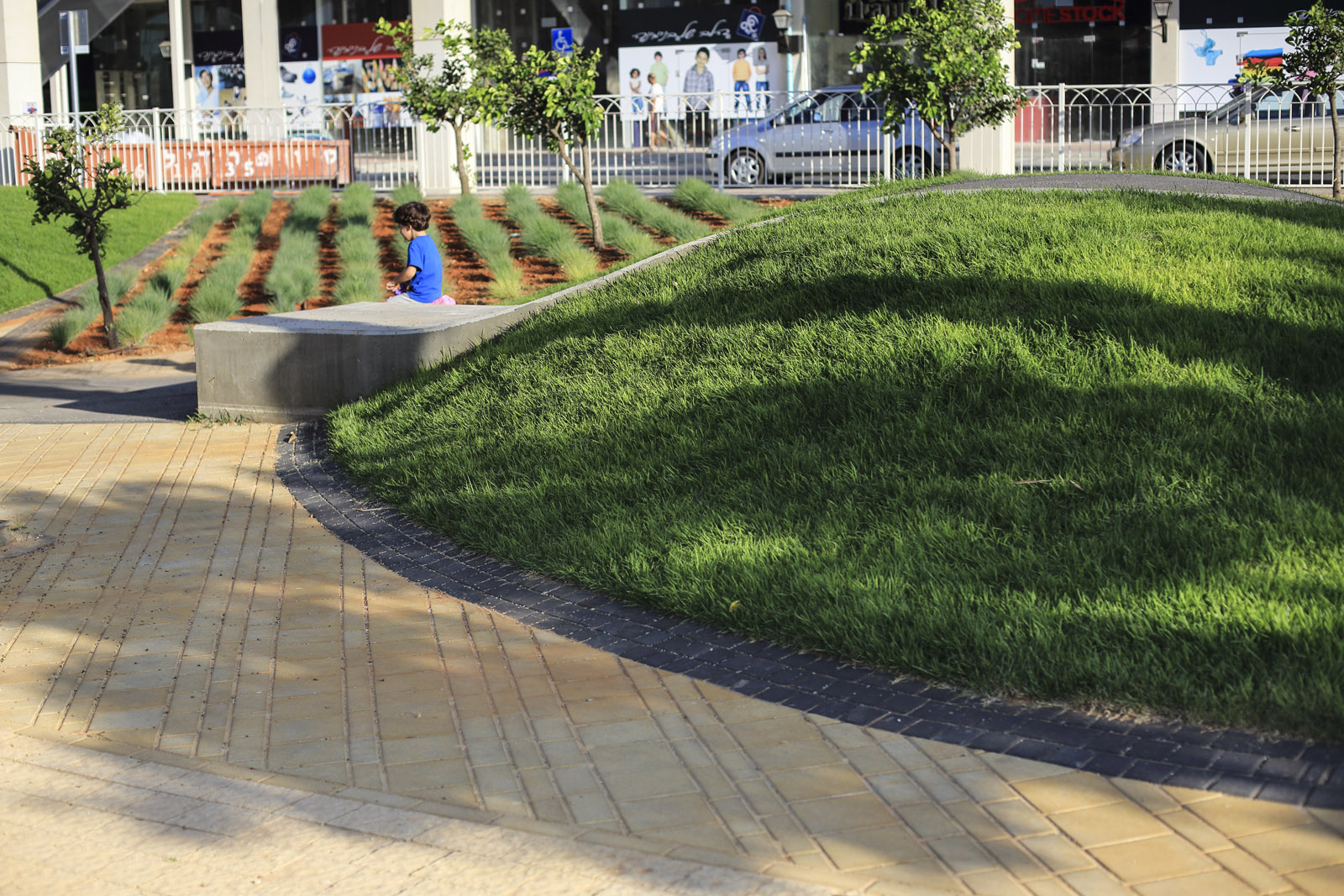 賓亞米納體育公園