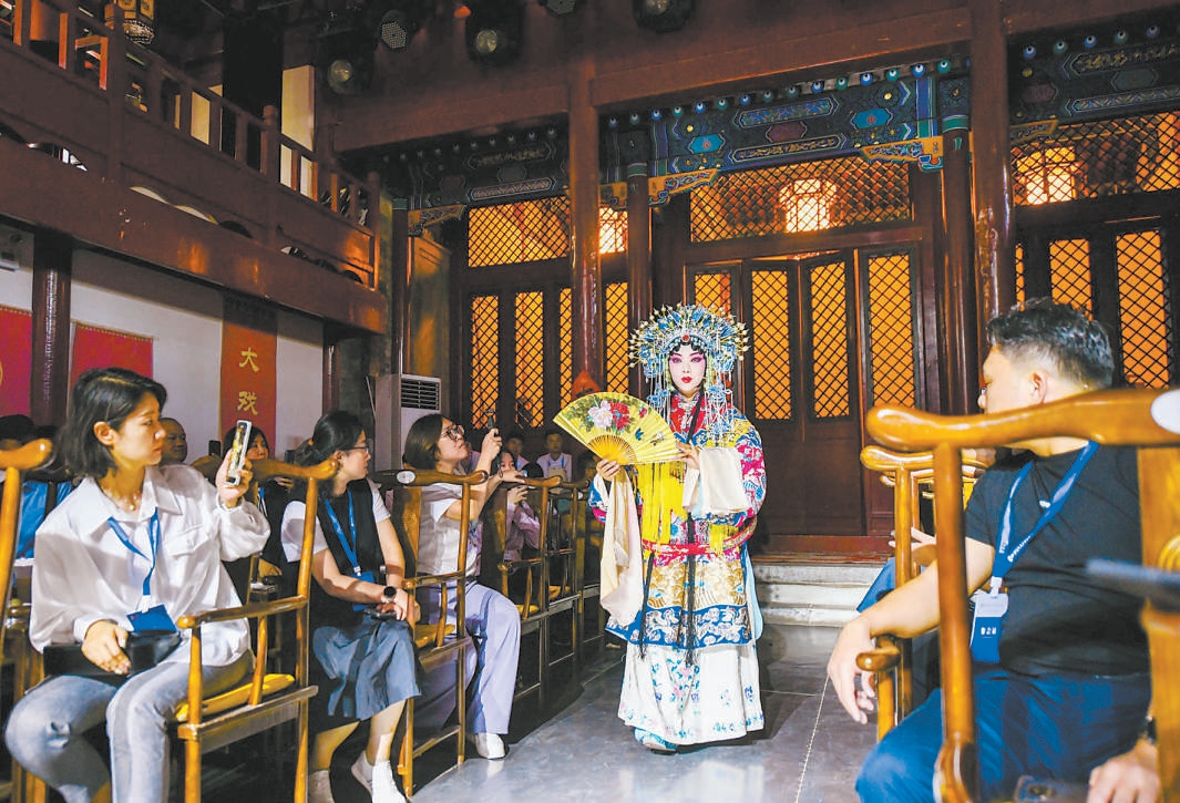 北京會(huì)館集中的前門(mén)東區(qū)，正在經(jīng)歷怎樣的蛻變？