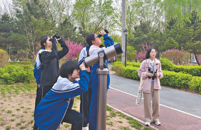 北京豐臺：20所中小學把課堂搬進公園
